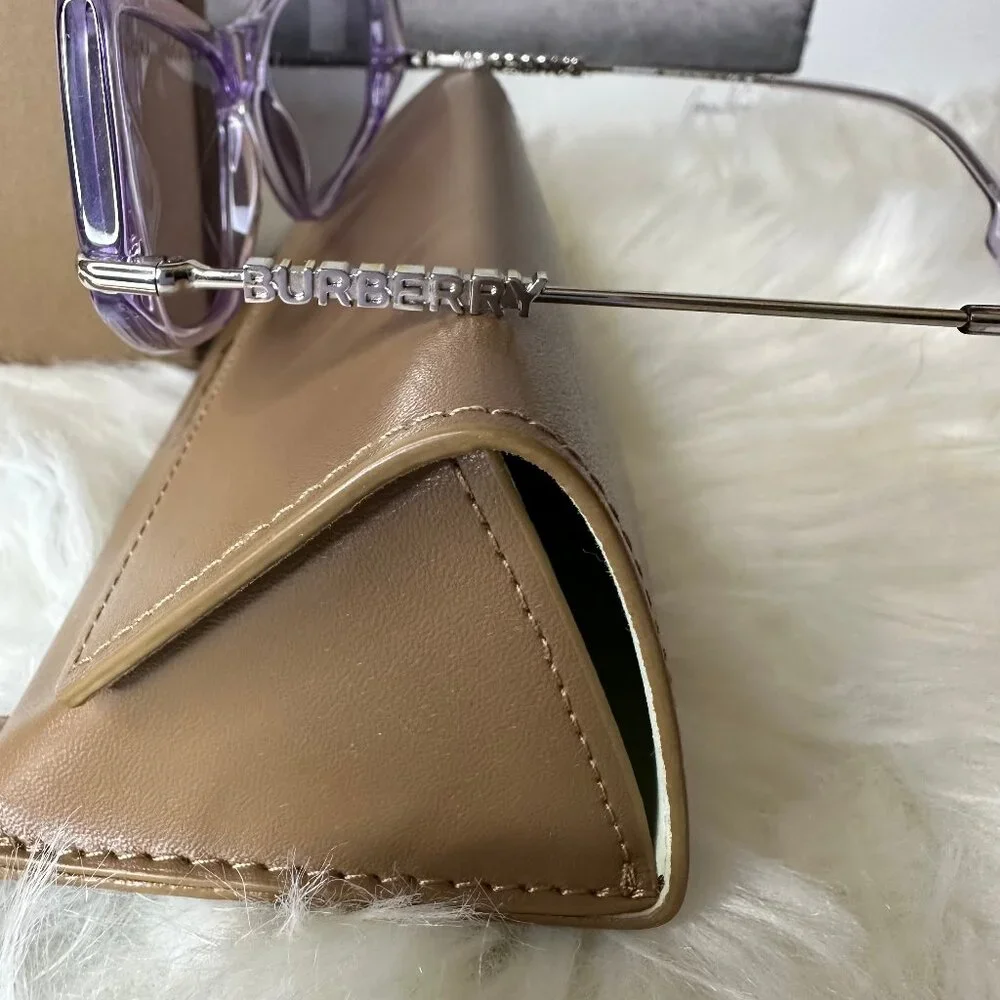 ❌SOLD❌ New Burberry Women`s Geometric 52mm Lilac Sunglasses - Picture 5 of 9